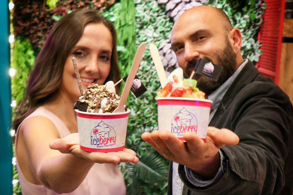 Sonunda... FROZEN YOGURT İzmit’te.. Iceberry Yahya Kaptan’da Açıldı...